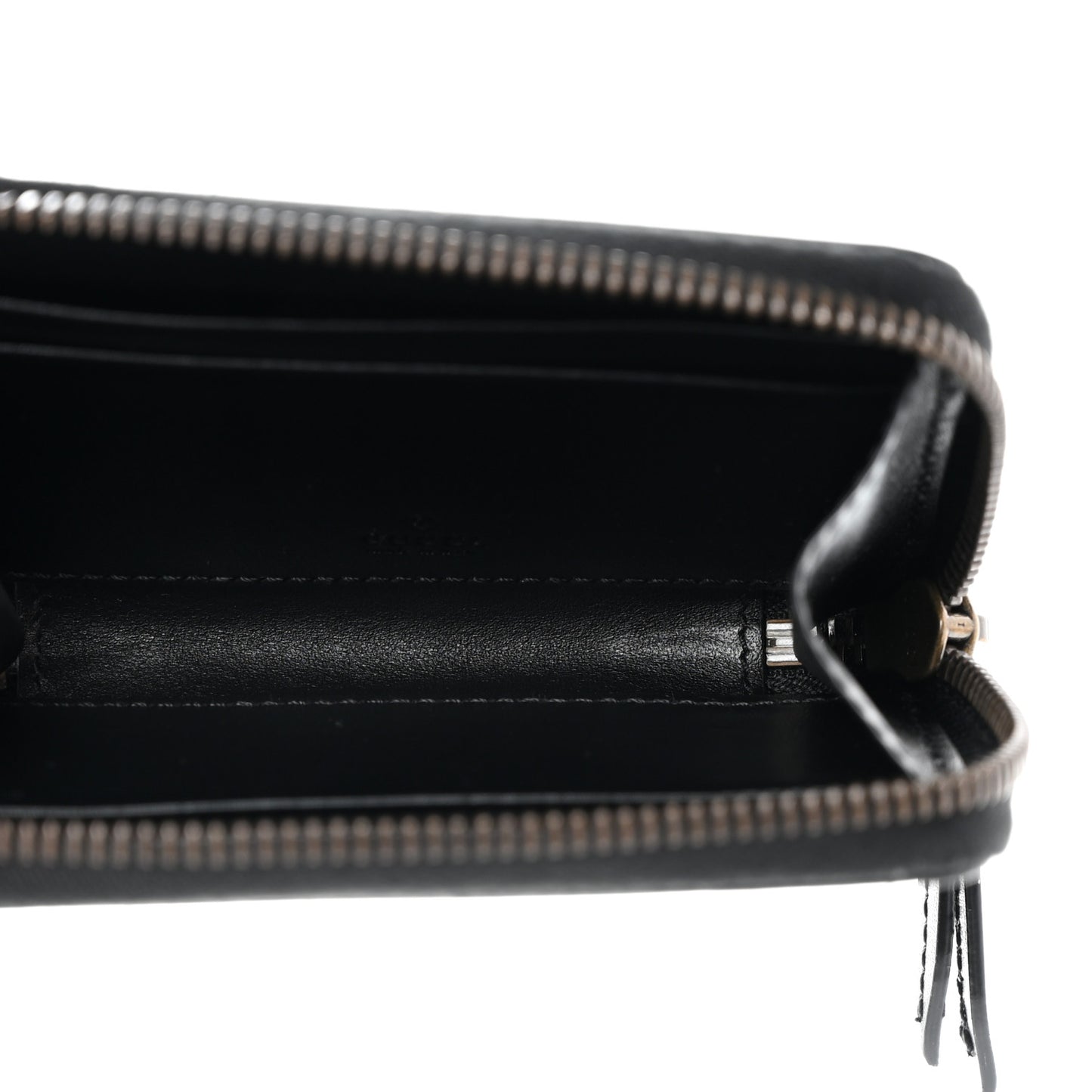 Calfskin Matelasse GG Marmont Zip Around Card Case Black