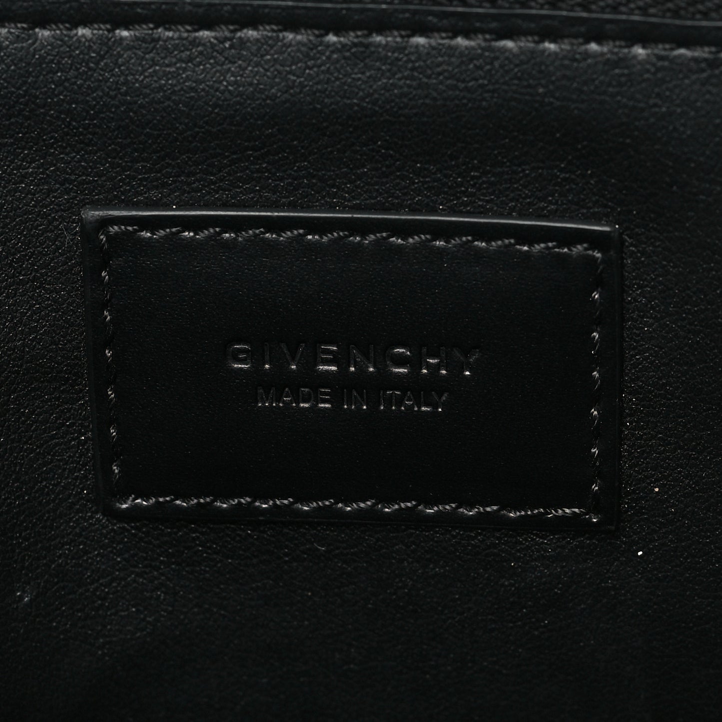 Smooth Calfskin Medium Star Pouch Black