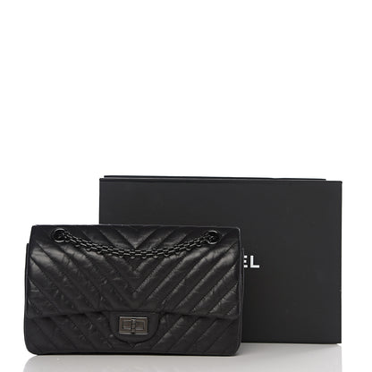 Chanel Aged Calfskin Chevron Quilted 2.55 Reissue 225 Flap So Black 10 of 10