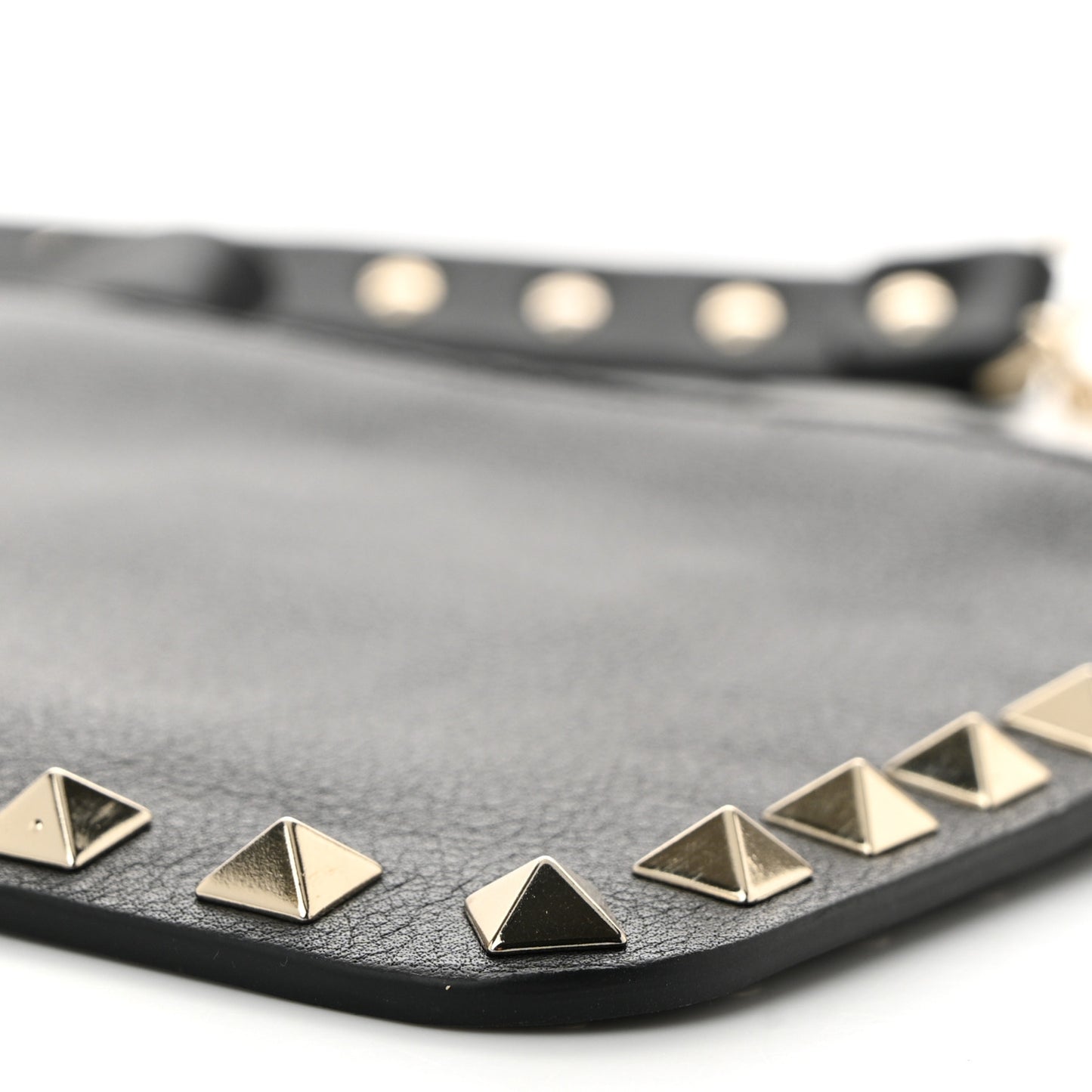 Vitello Rockstud Pouch On Chain Black