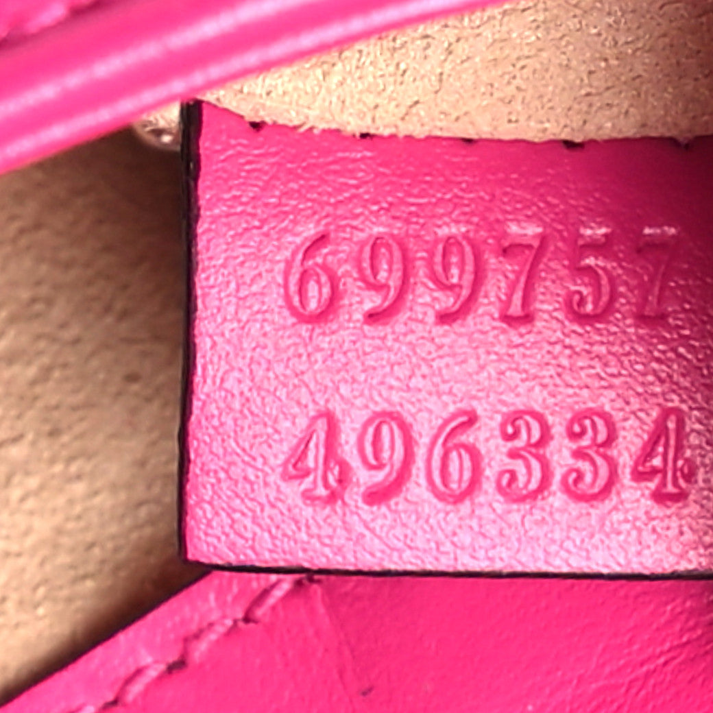 Calfskin Matelasse Monochrome GG Marmont Chain Belt Bag Classic Fuxia