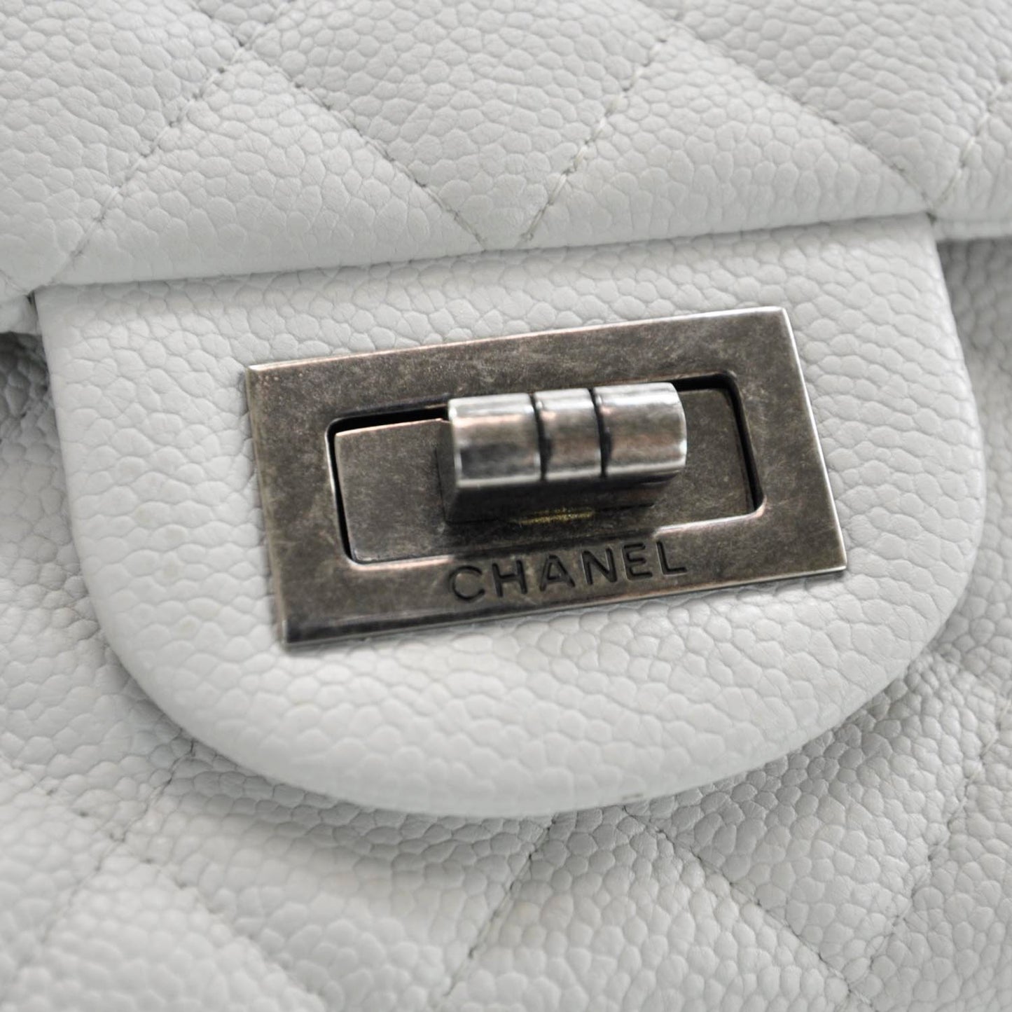 Caviar 2.55 Reissue 225 Flap White