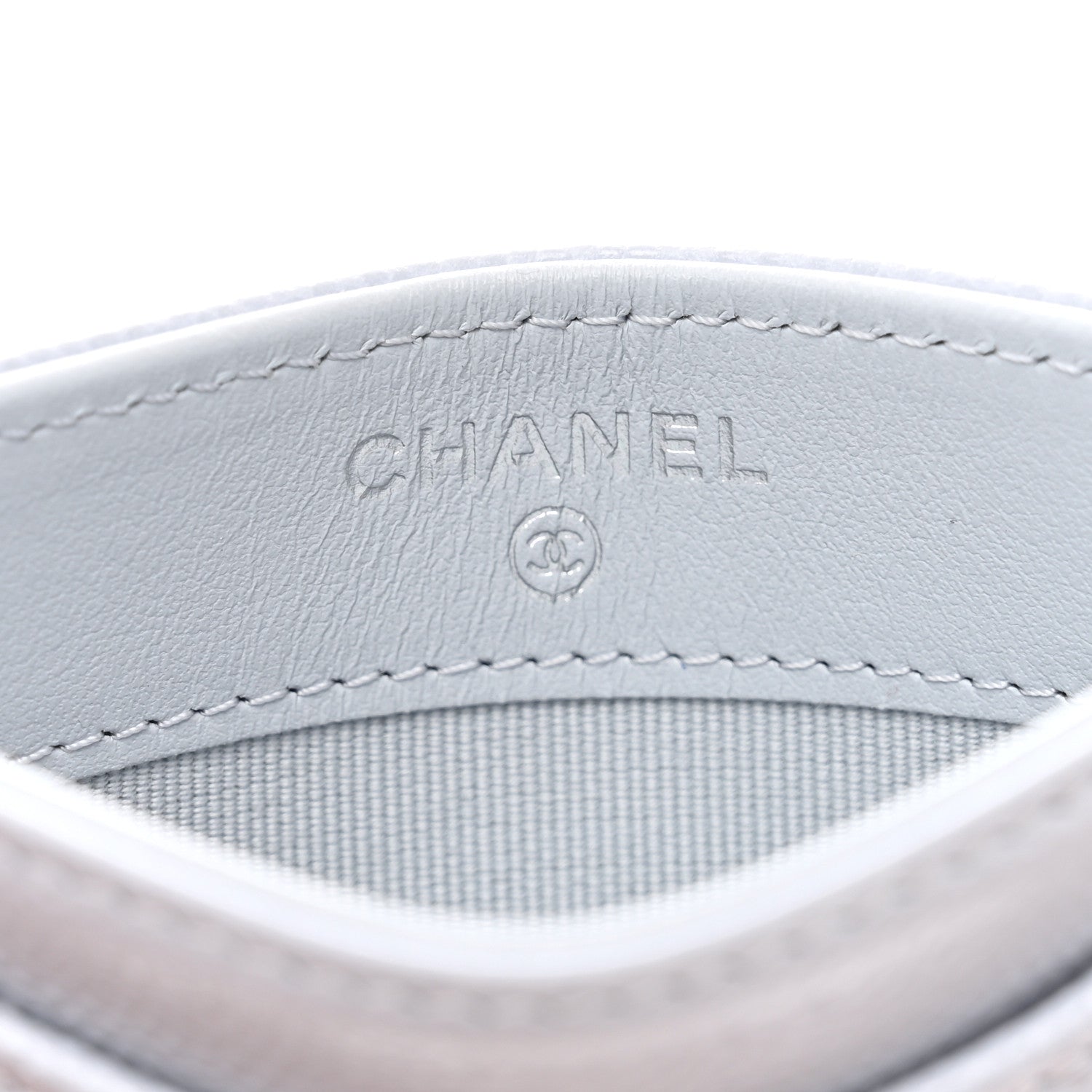 Chanel Caviar Quilted Card Holder Light Grey 6 of 8