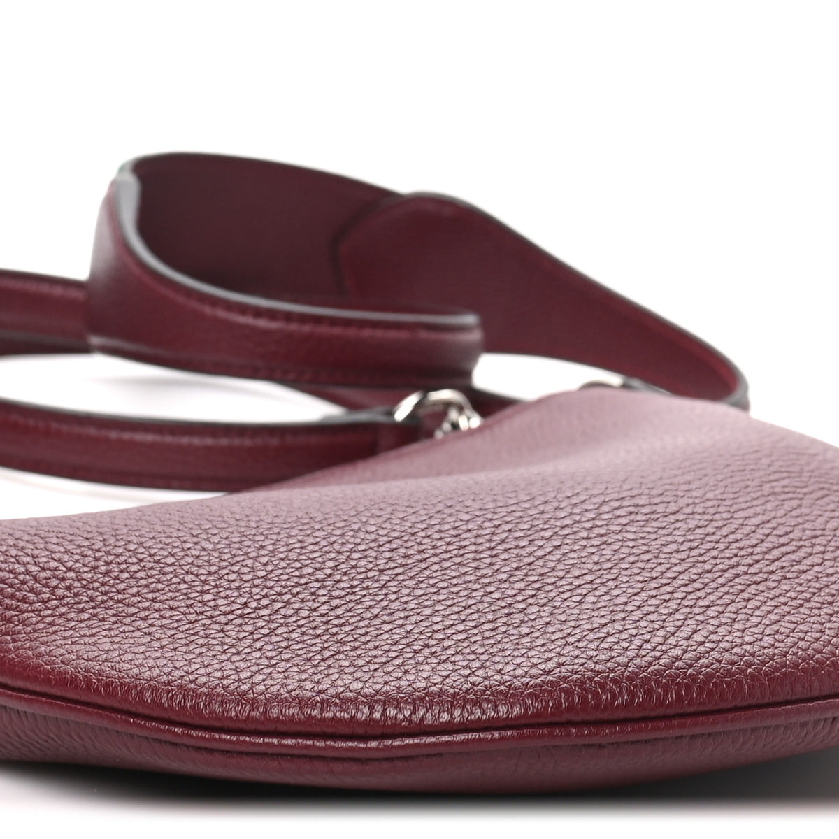 Pebbled Calfskin Mini B Shoudler Bag Burgundy