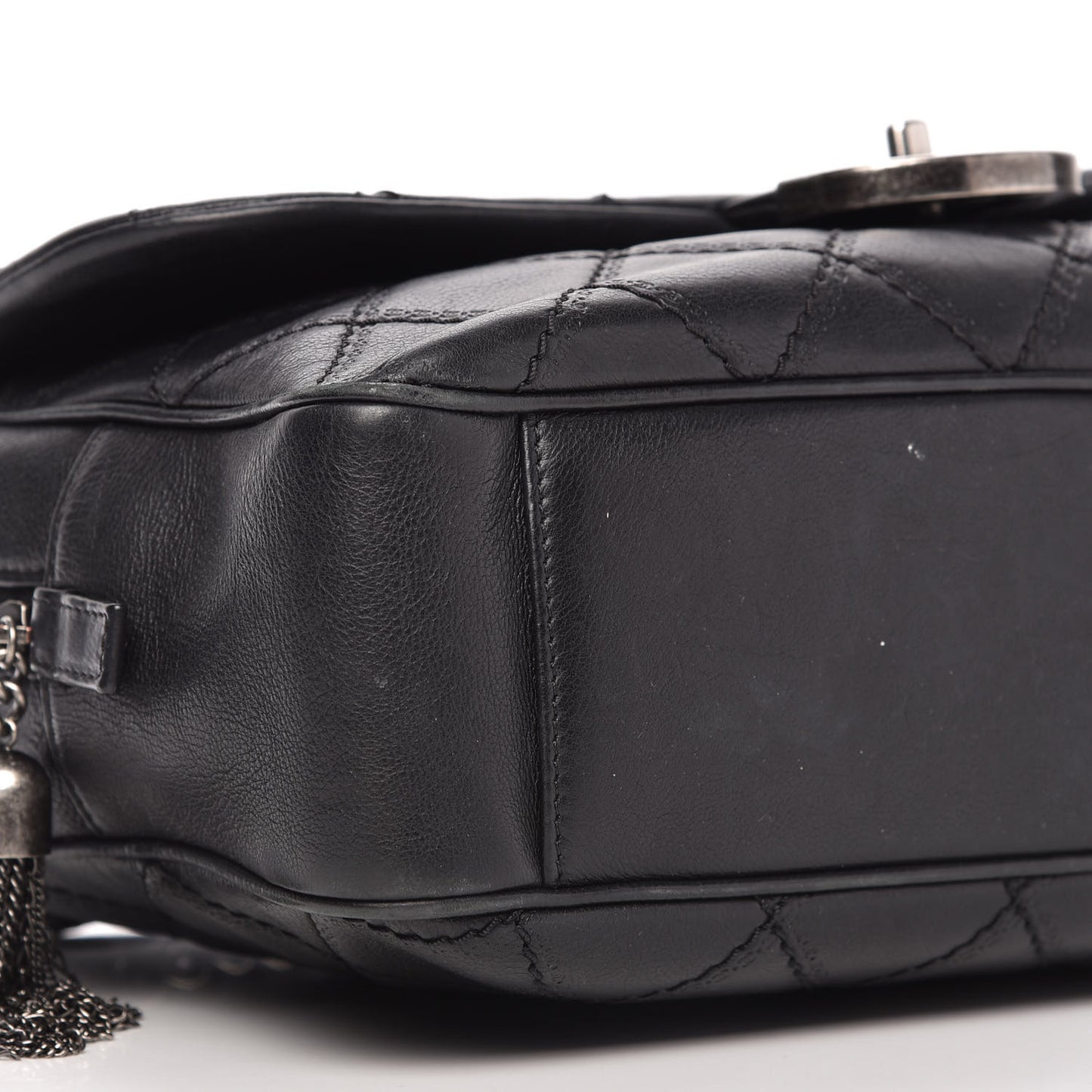 Calfskin Quilted Jumbo Coco Sporran Flap Black