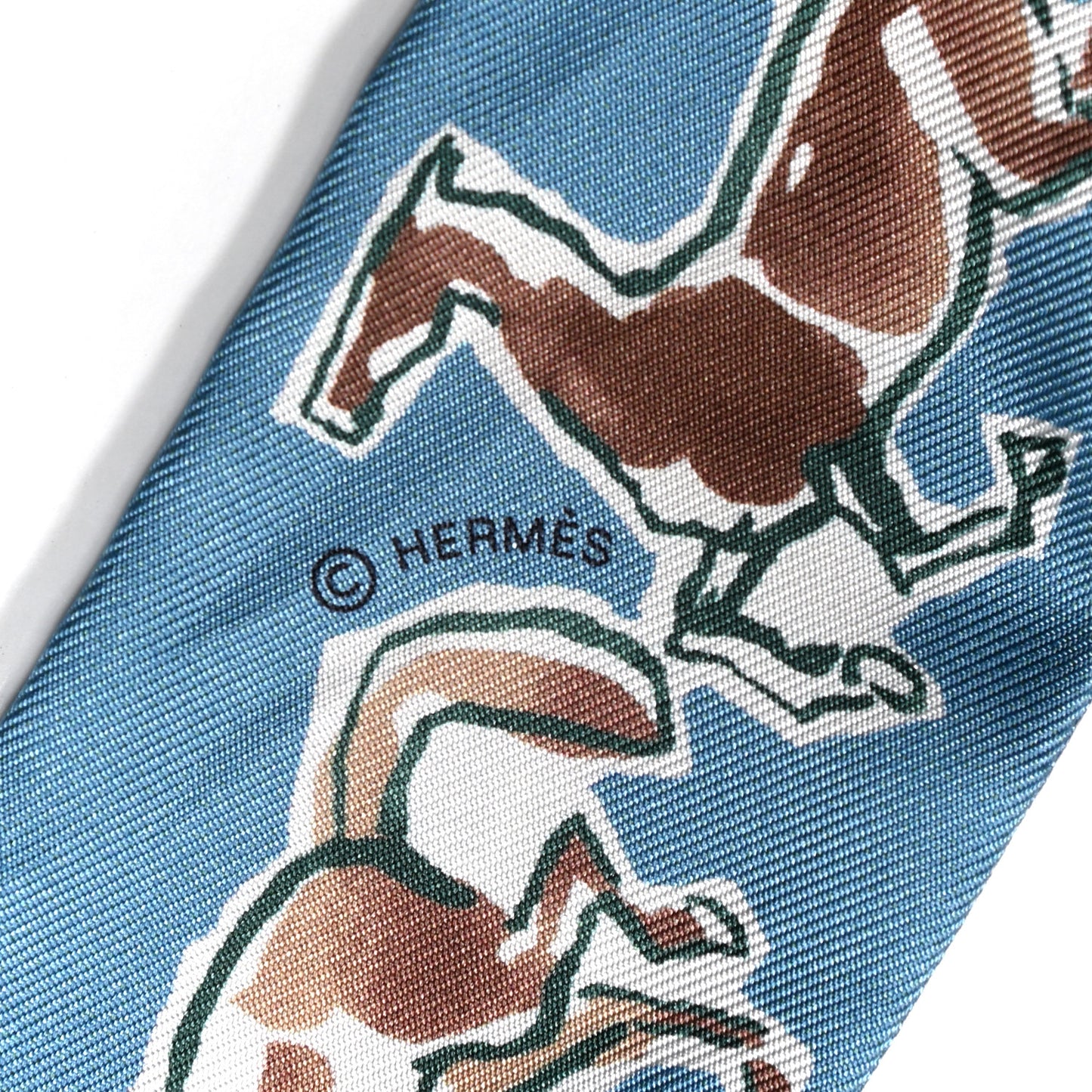 Silk Chevaux En Liberte Twilly Bleu Glacier Beige