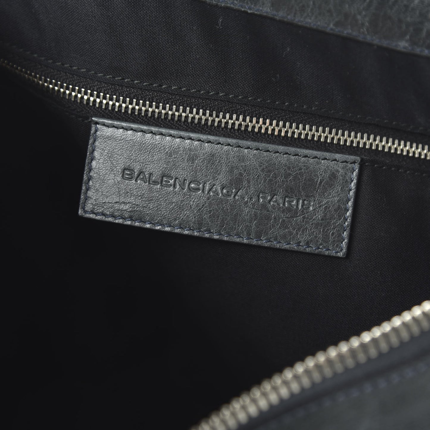 Agneau Giant 21 Silver Hardware Work