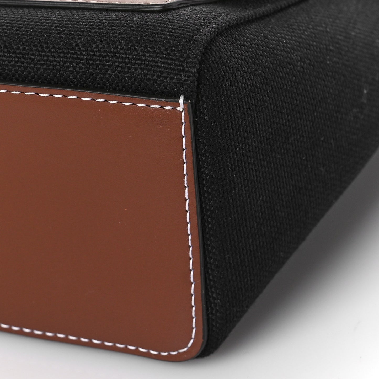 Canvas Horseferry Print Note Crossbody Bag Black Tan