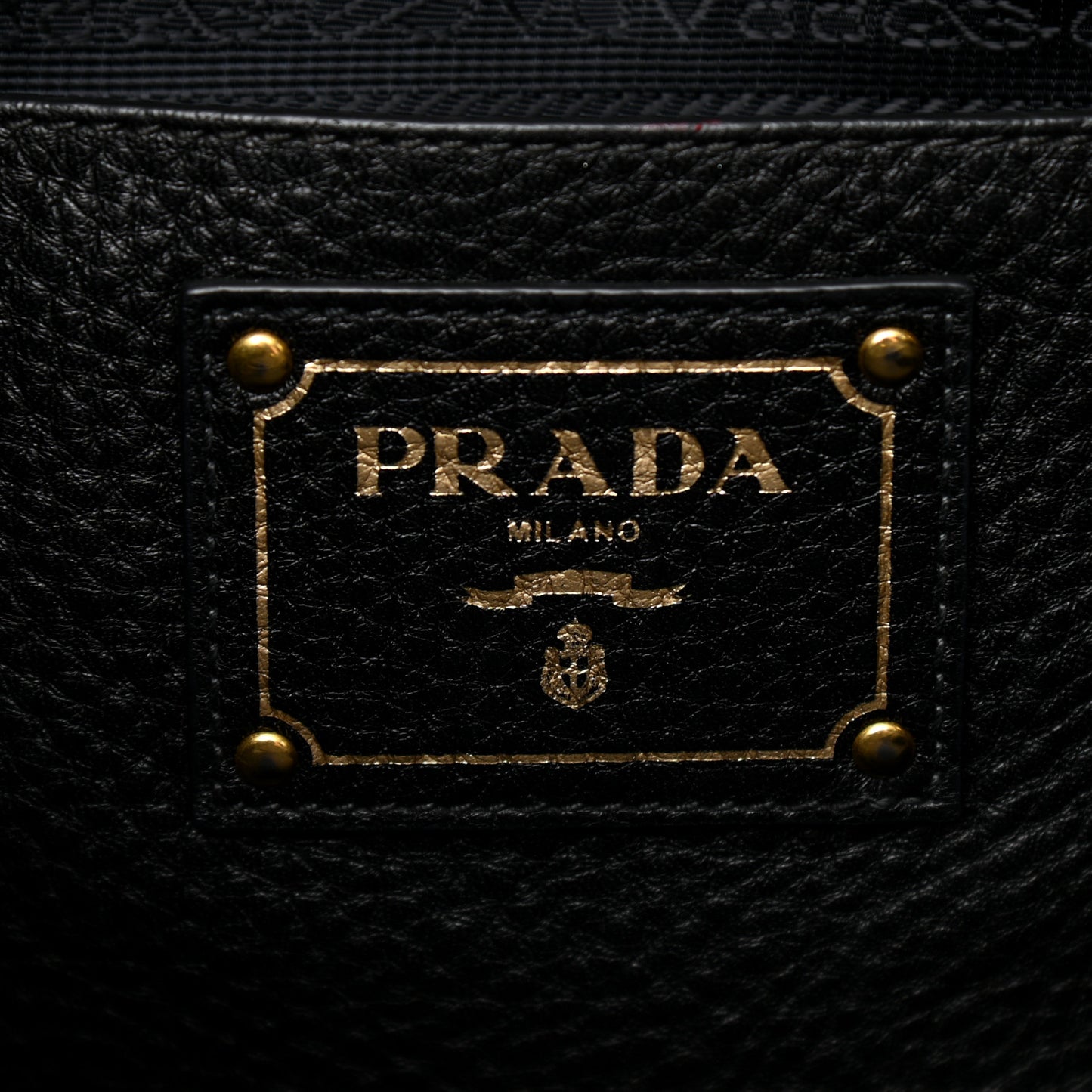 Vitello Daino Tote Black