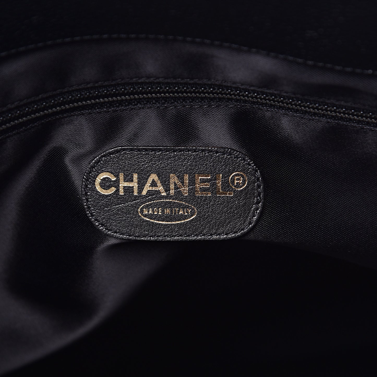 Caviar Large CC Shoulder Bag Black