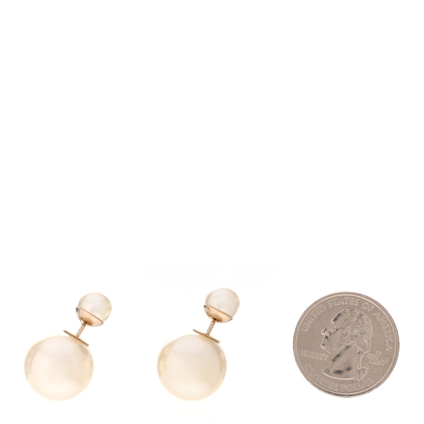 Mise En Dior Tribal Earrings Cream