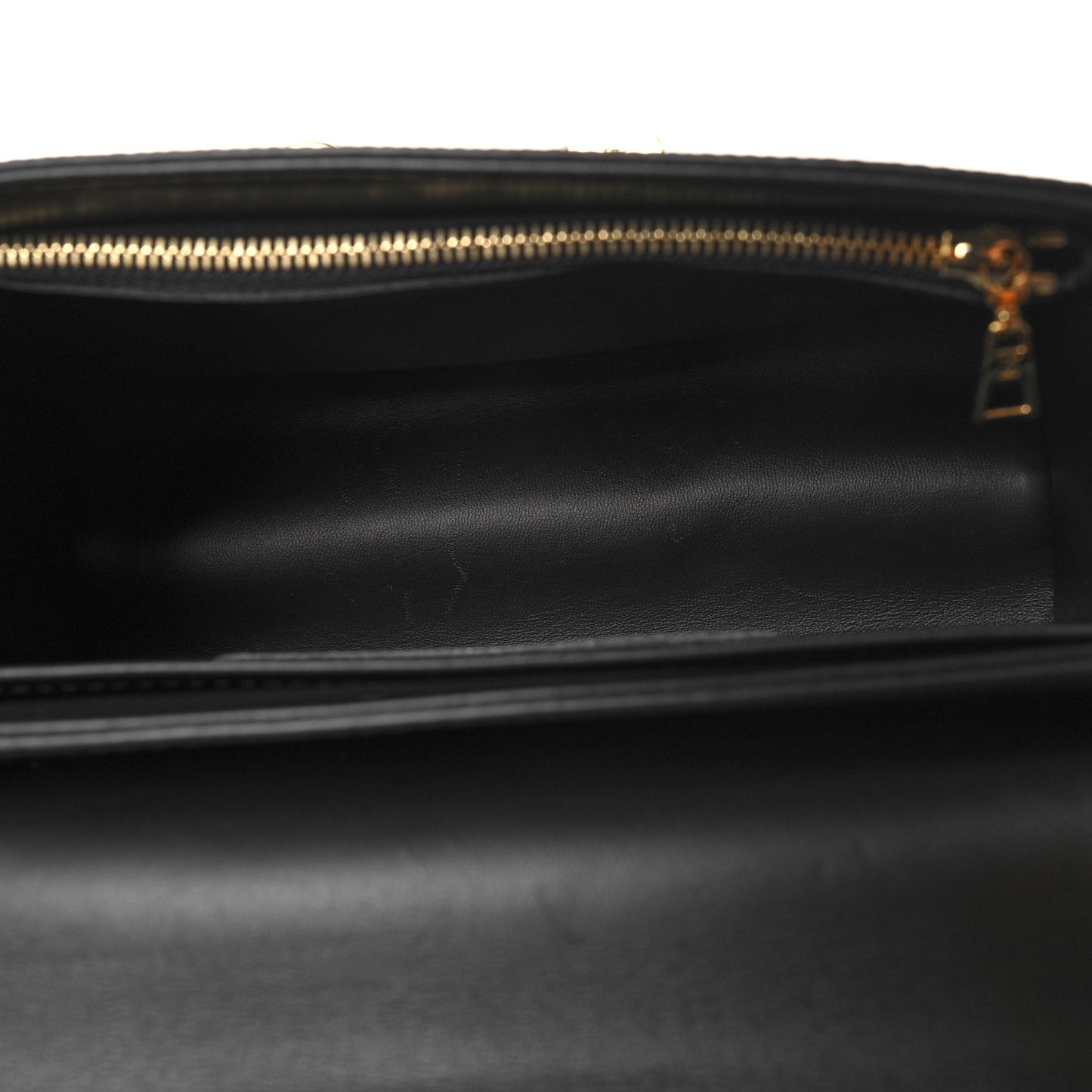 Epi Twist Shoulder Bag MM Black