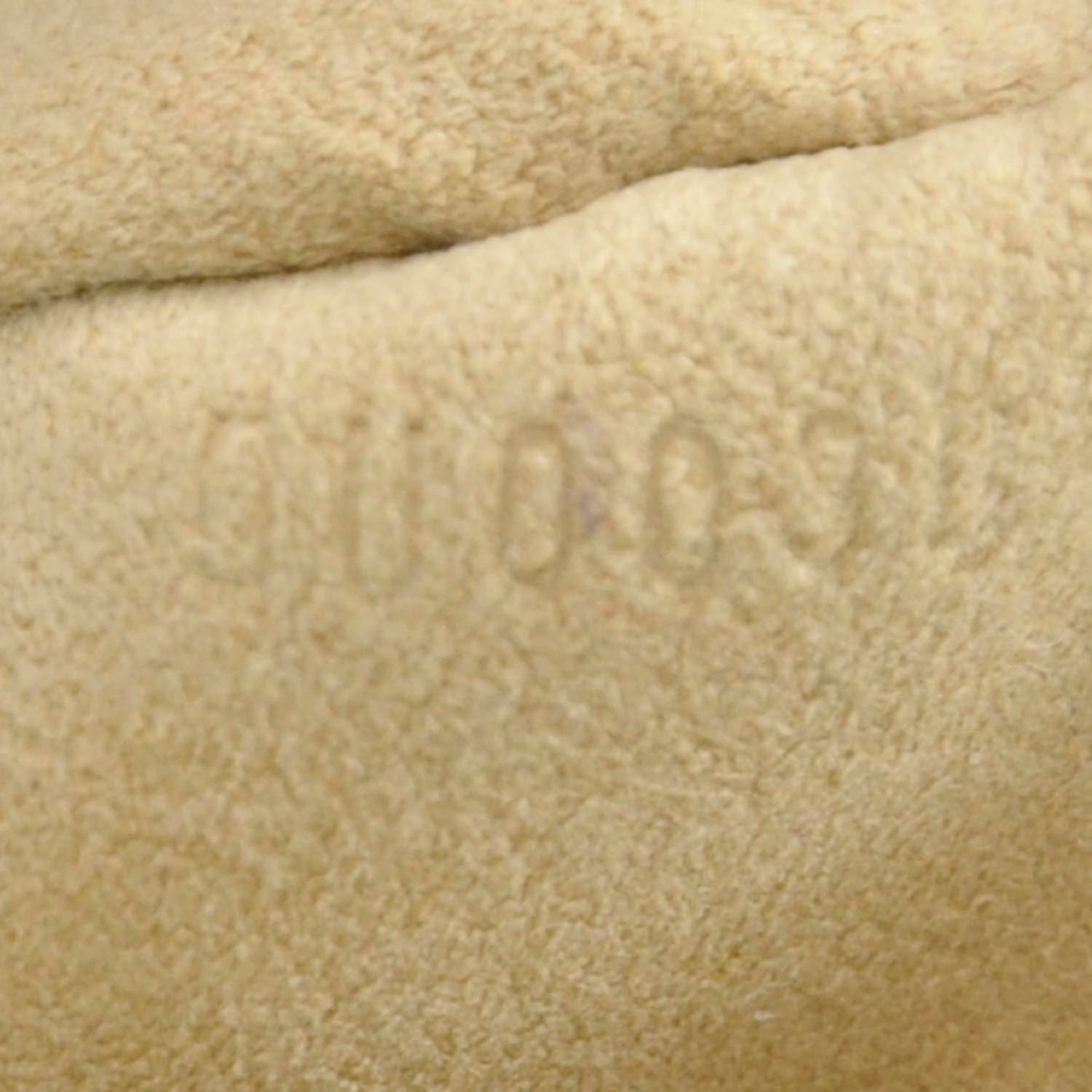 Louis Vuitton Monogram Hudson PM 6 of 7