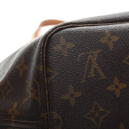 Louis Vuitton Monogram Neverfull MM 12 of 14
