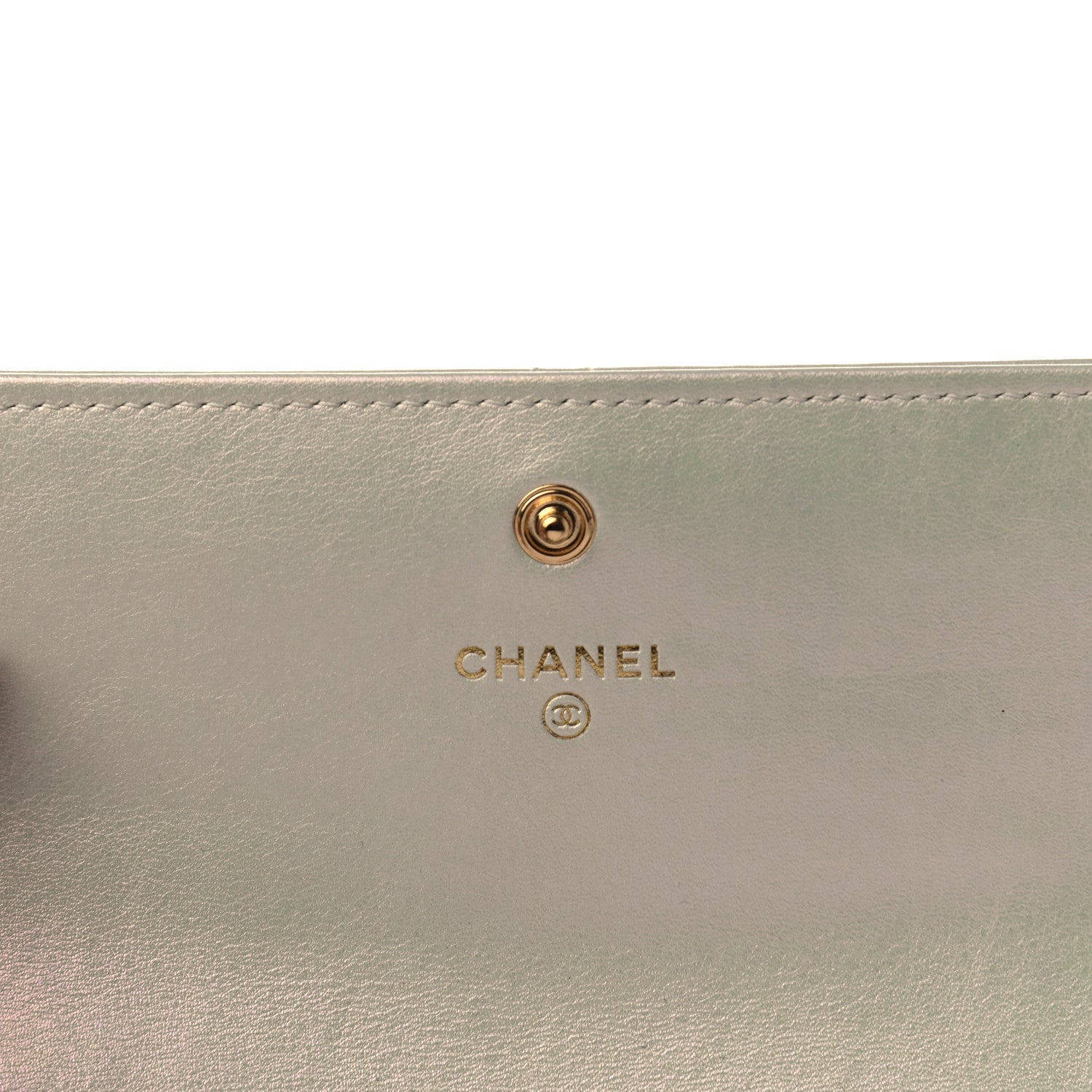 Chanel Iridescent Lambskin Quilted Chanel 19 Flap Wallet Ivory 6 of 8