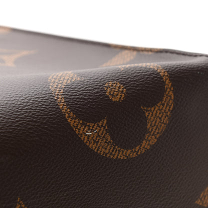 Louis Vuitton Reverse Monogram Giant Onthego GM 10 of 17