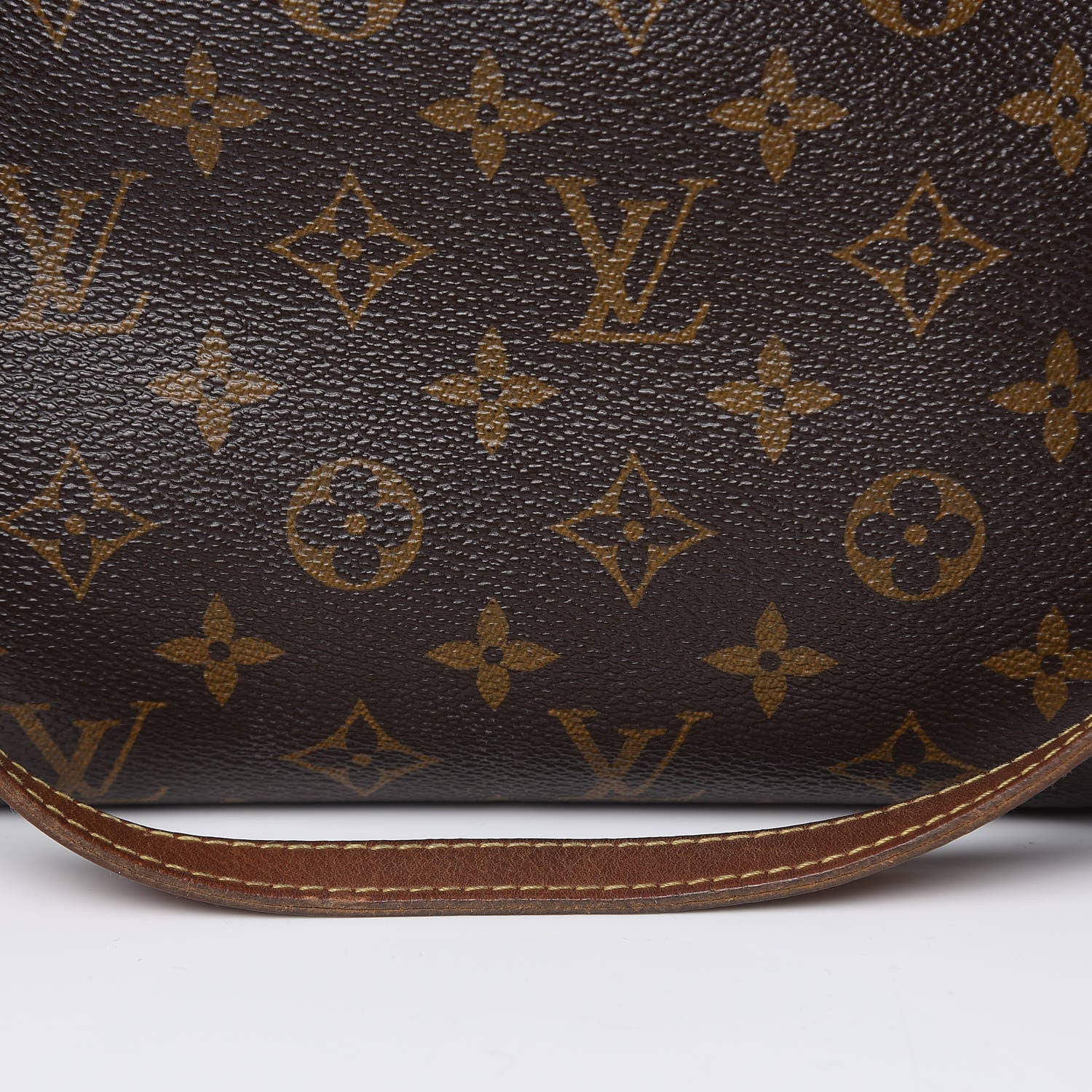 Louis Vuitton Monogram Totally MM 14 of 21