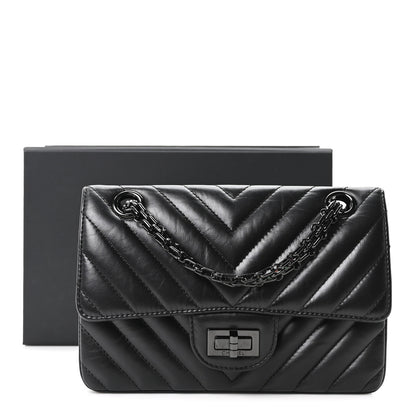Chanel Aged Calfskin Chevron Quilted 2.55 Reissue Mini Flap So Black 11 of 11