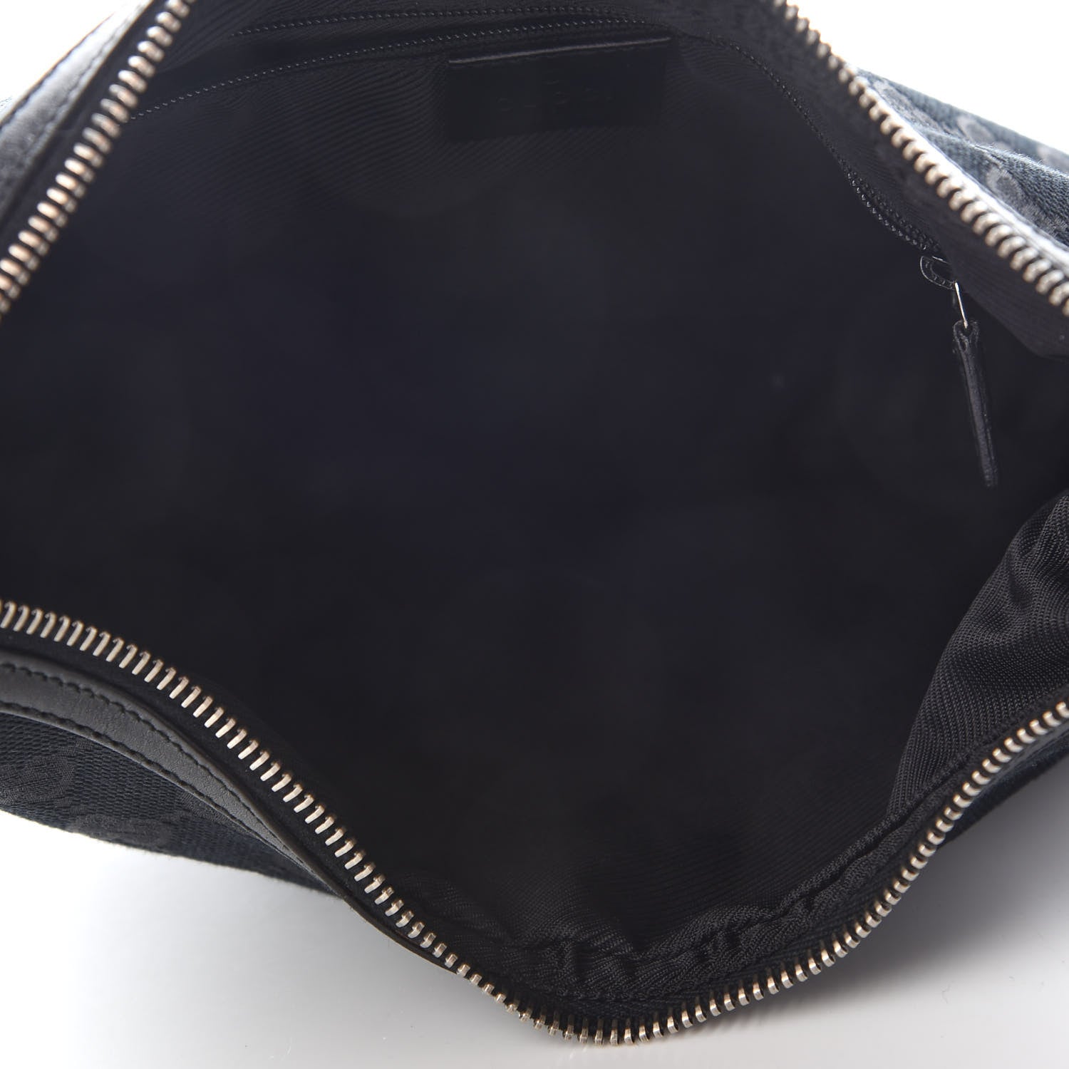 Gucci Monogram GG Clasp Hobo Black 4 of 8