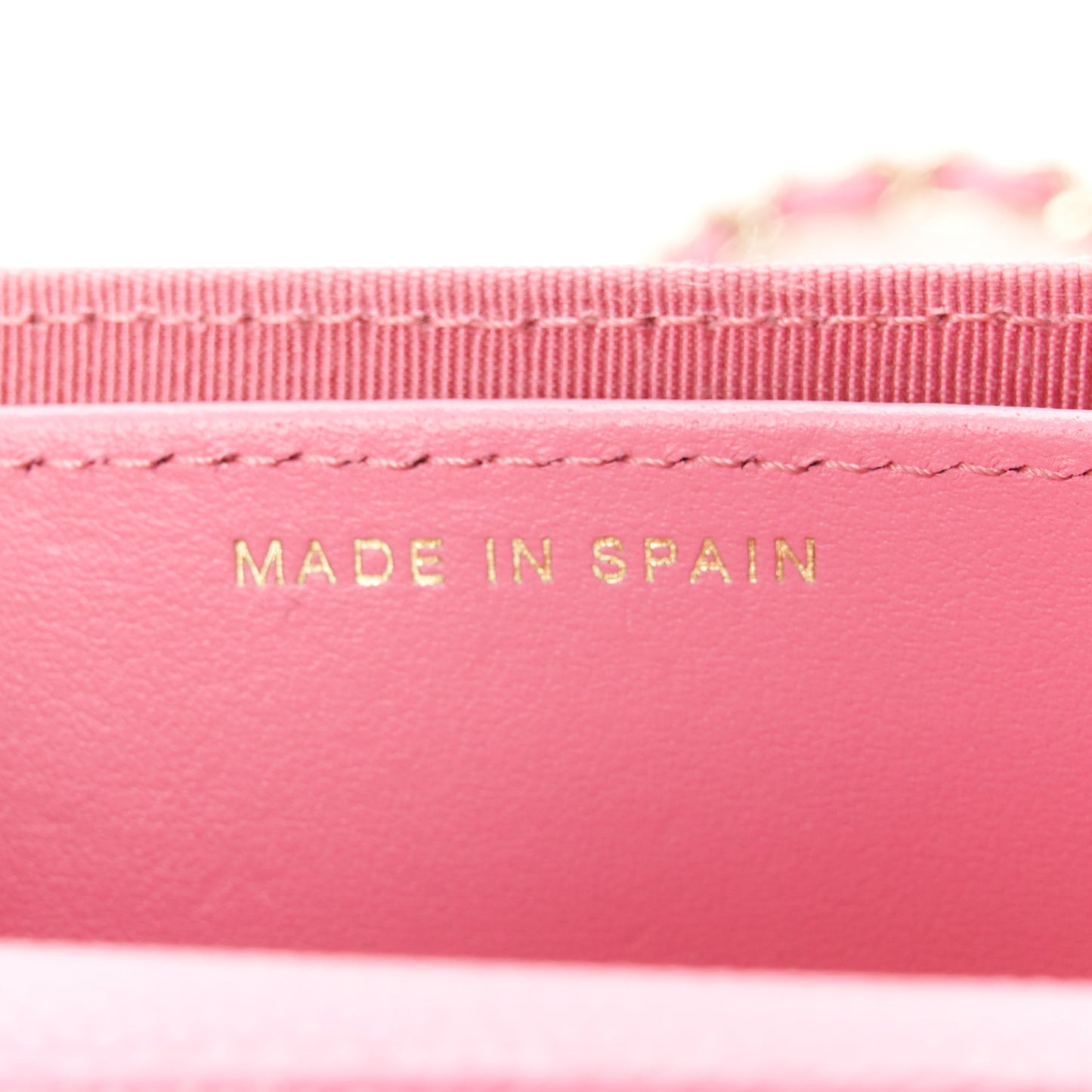 Caviar Quilted Flap Card Holder On Chain Pink