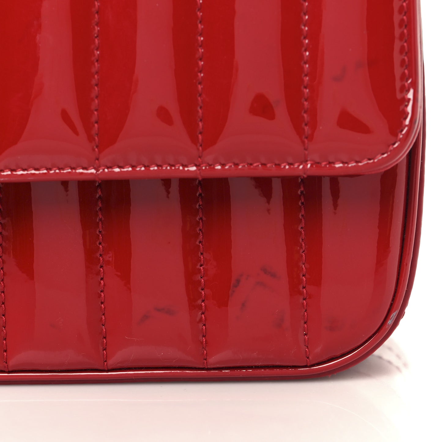 Patent Matelasse Monogram Large Vicky Chain Bag Rouge Eros