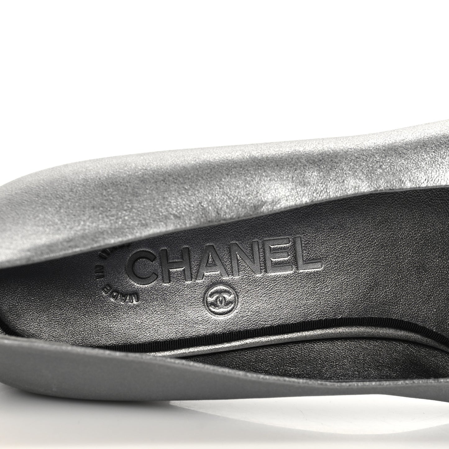 Metallic Calfskin Grosgrain Cap Toe CC Ballerina Flats 40 Silver Black
