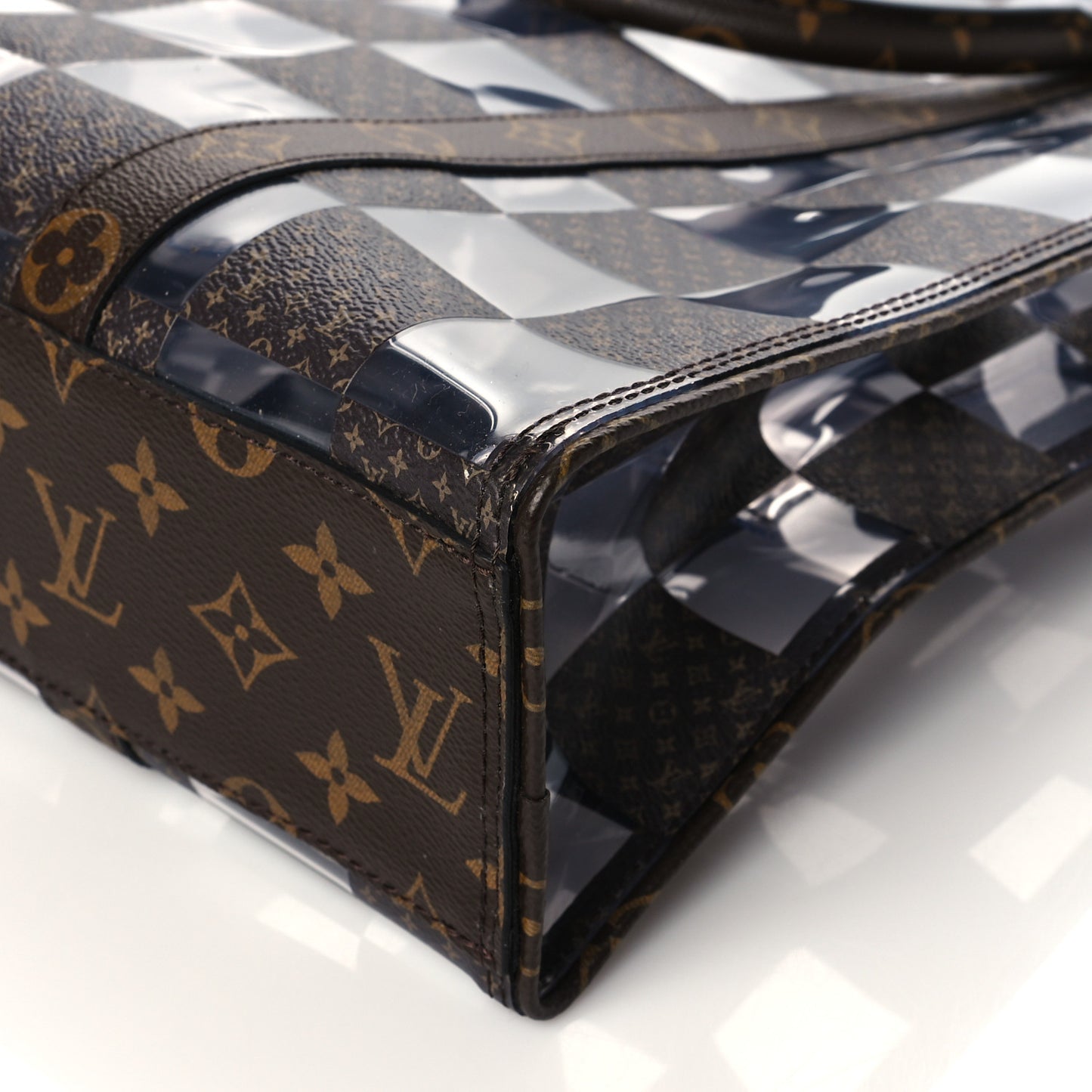 PVC Monogram Chess Sac Plat