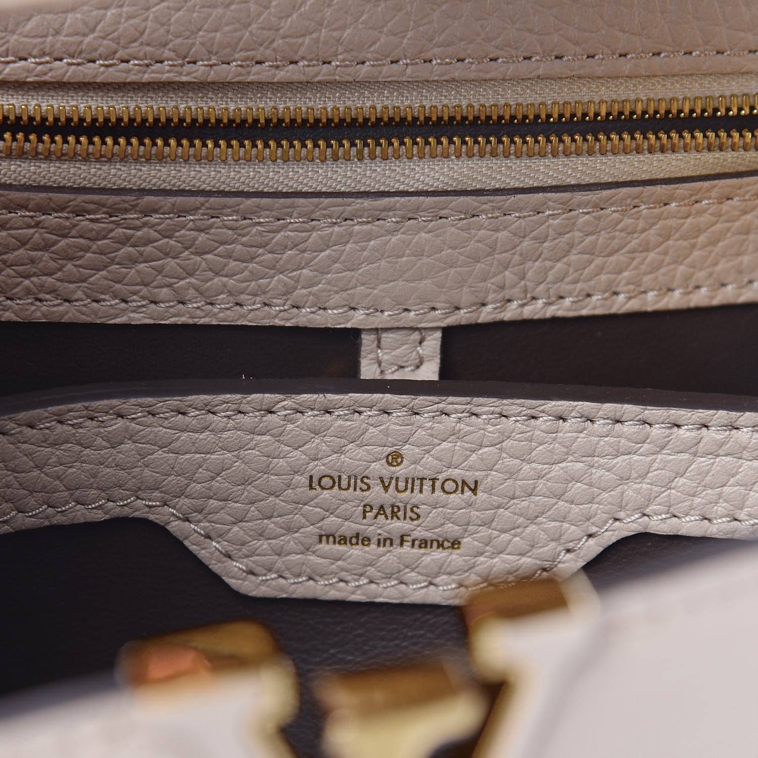 Louis Vuitton Taurillon Capucines BB Galet 6 of 9