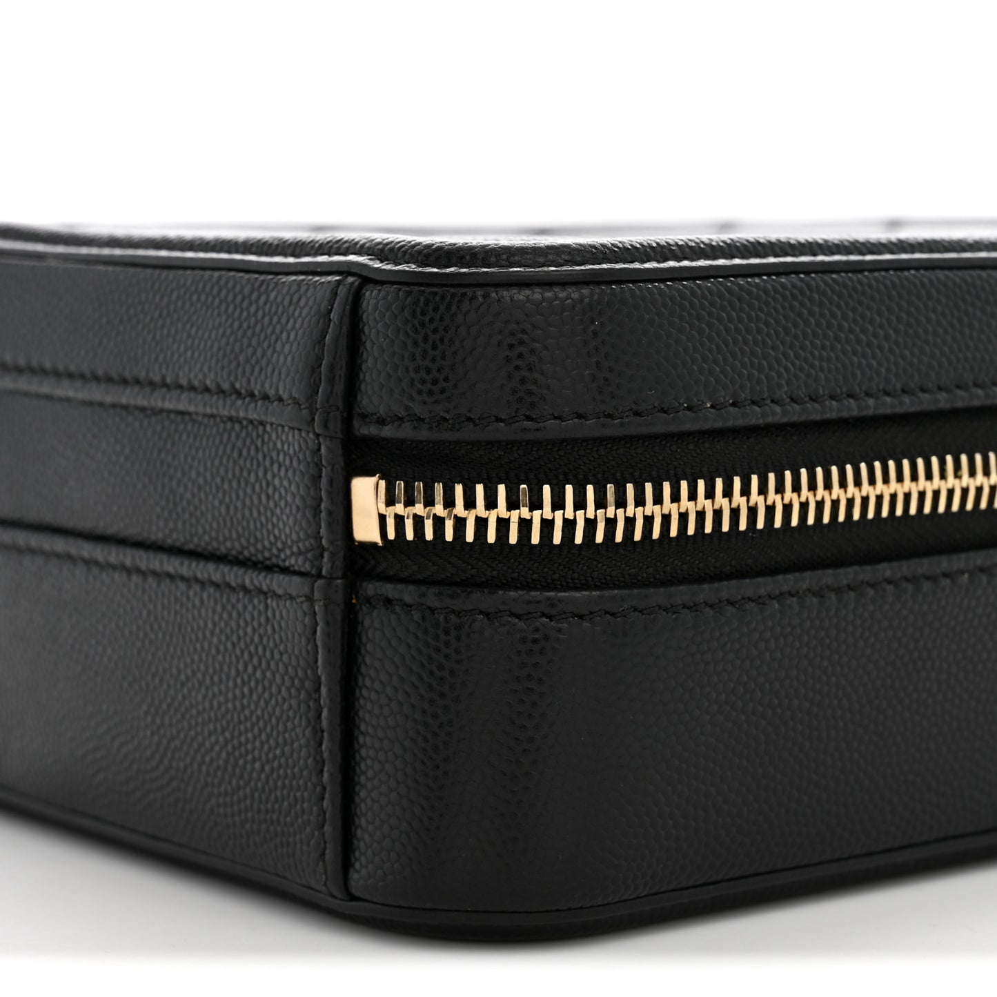 Caviar Quilted CC North South Filigree Vanity Case Black