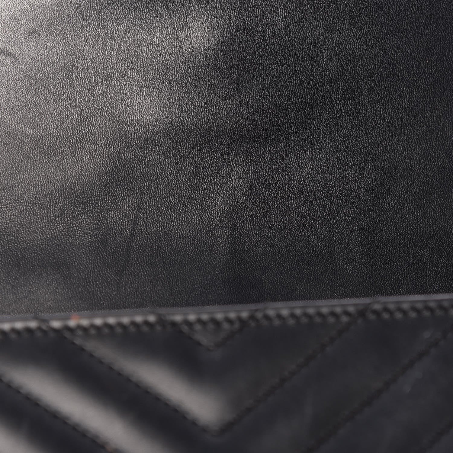 Saint Laurent Smooth Calfskin Matelasse Chevron Large Monogram Satchel Black 19 of 24