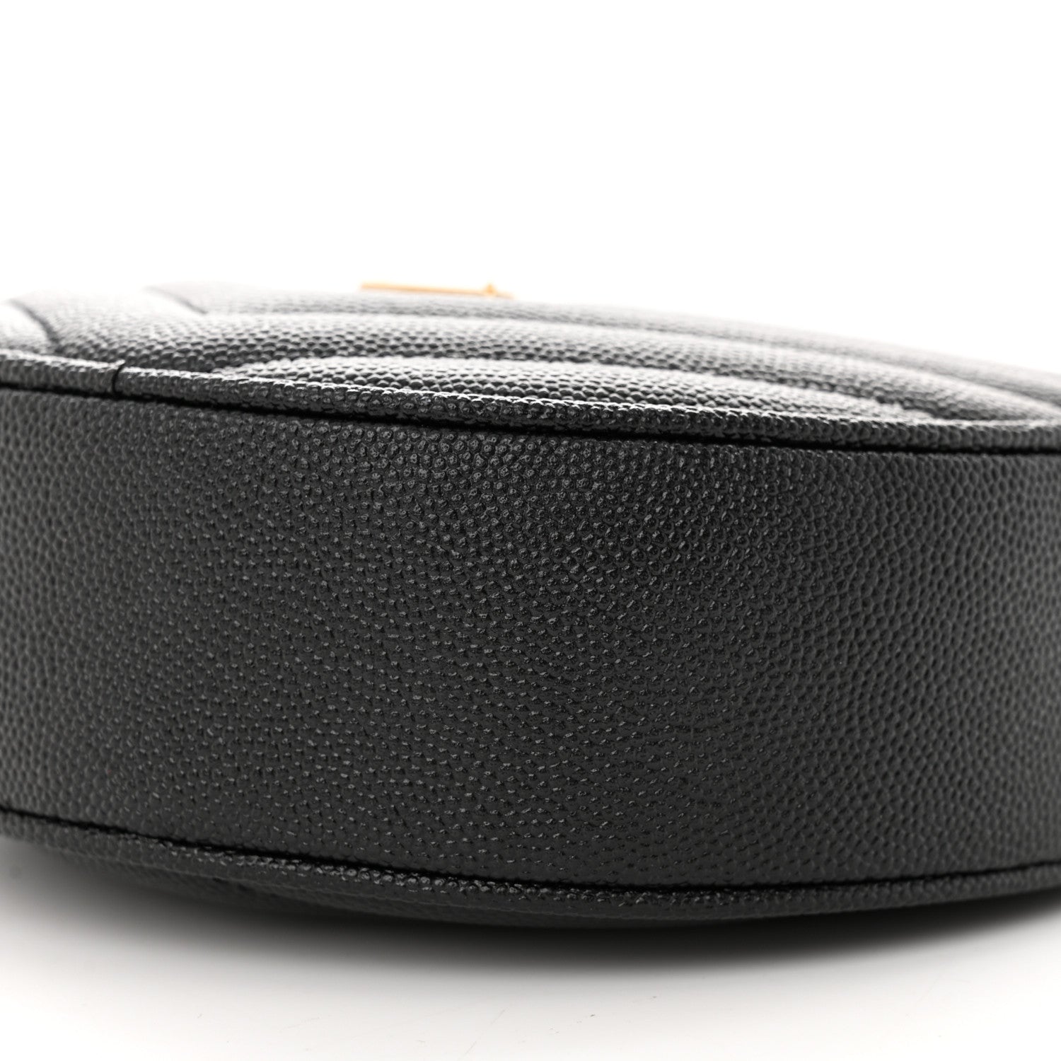 Saint Laurent Grain De Poudre Matelasse Chevron Quilted Round Vinyle Camera Bag Black 10 of 11