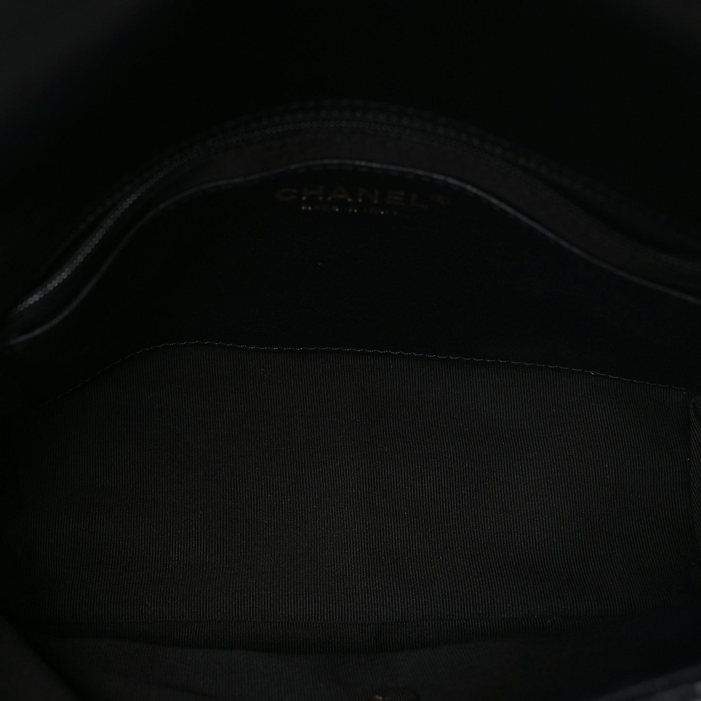 Lambskin Quilted Enamel CC Chain Frame Flap Black