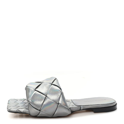 Bottega Veneta Laser Nappa Maxi Intrecciato Lido Flat Sandals 39 Oyster 1 of 9