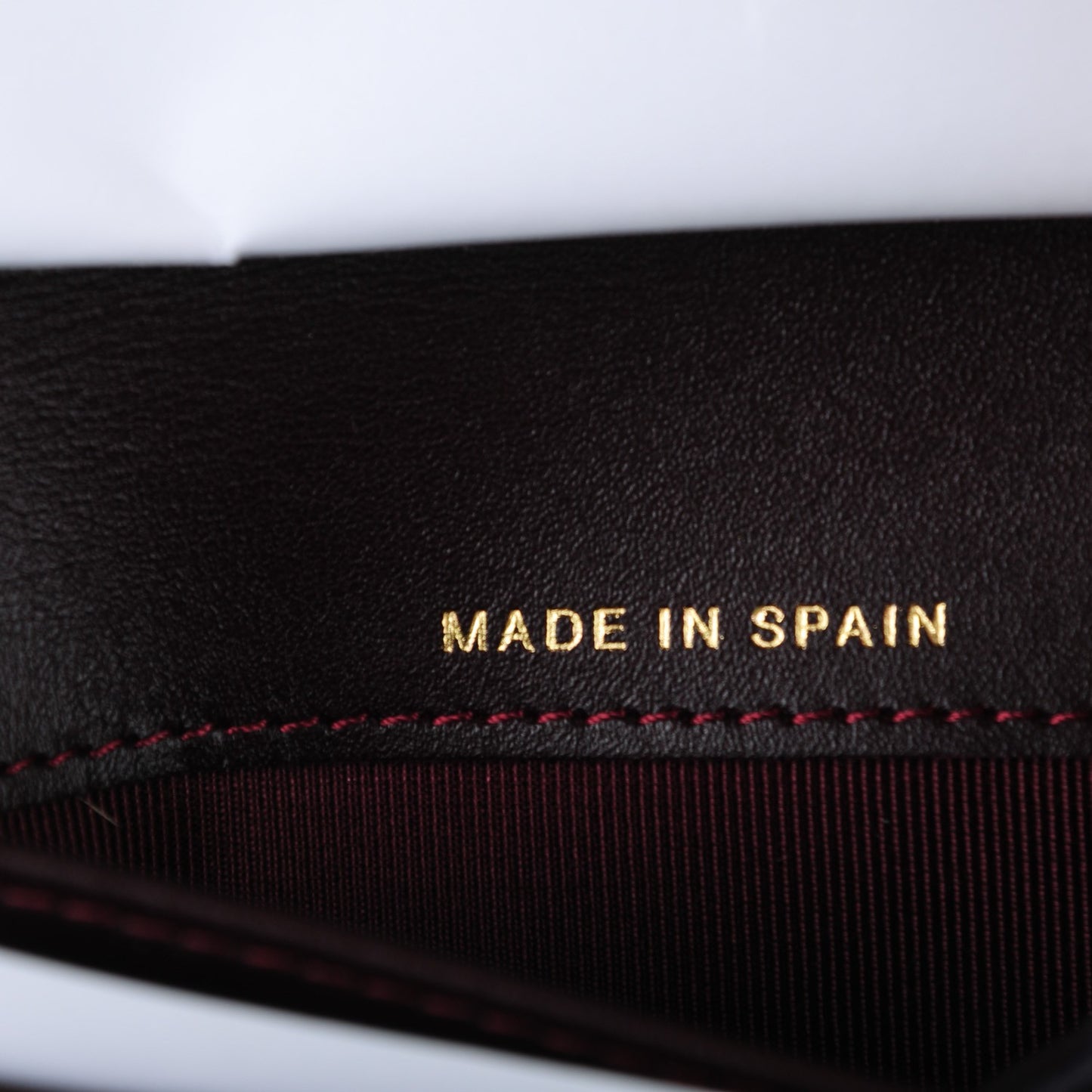 Caviar Quilted Zipped Pocket Wallet Black
