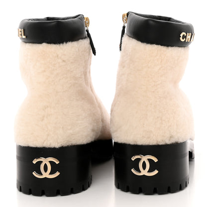 Chanel Shearling Lambskin Logo Ankle Boots 40 Ivory Black 5 of 9