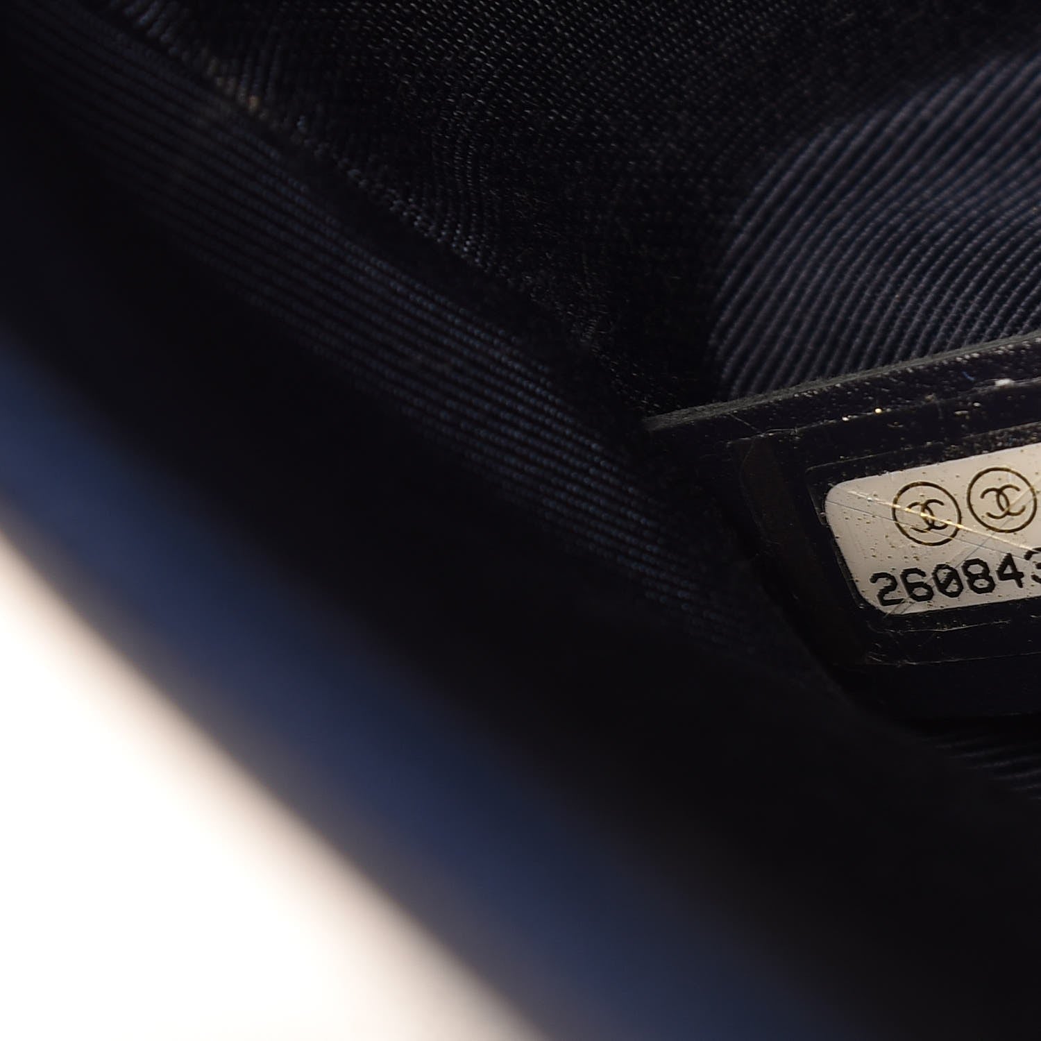 Chanel Caviar Quilted Medium Boy Flap Navy 7 of 9