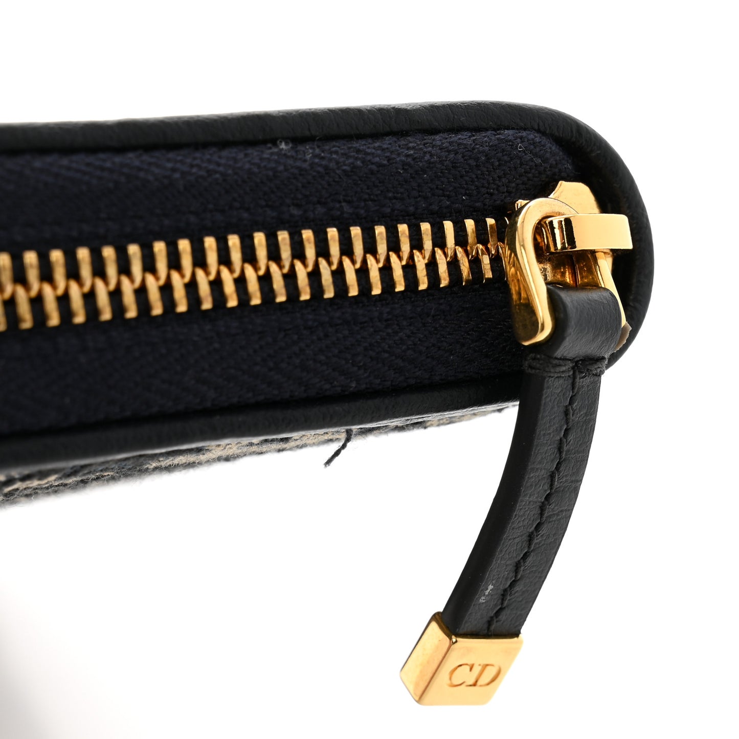 Oblique 30 Montaigne Zip Around Wallet Blue