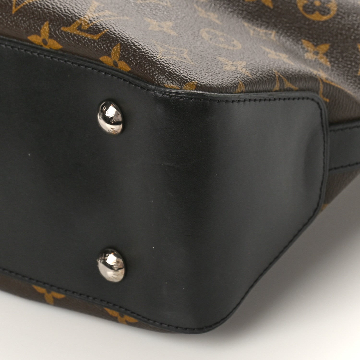 Louis Vuitton Monogram Macassar Davis 8 of 8