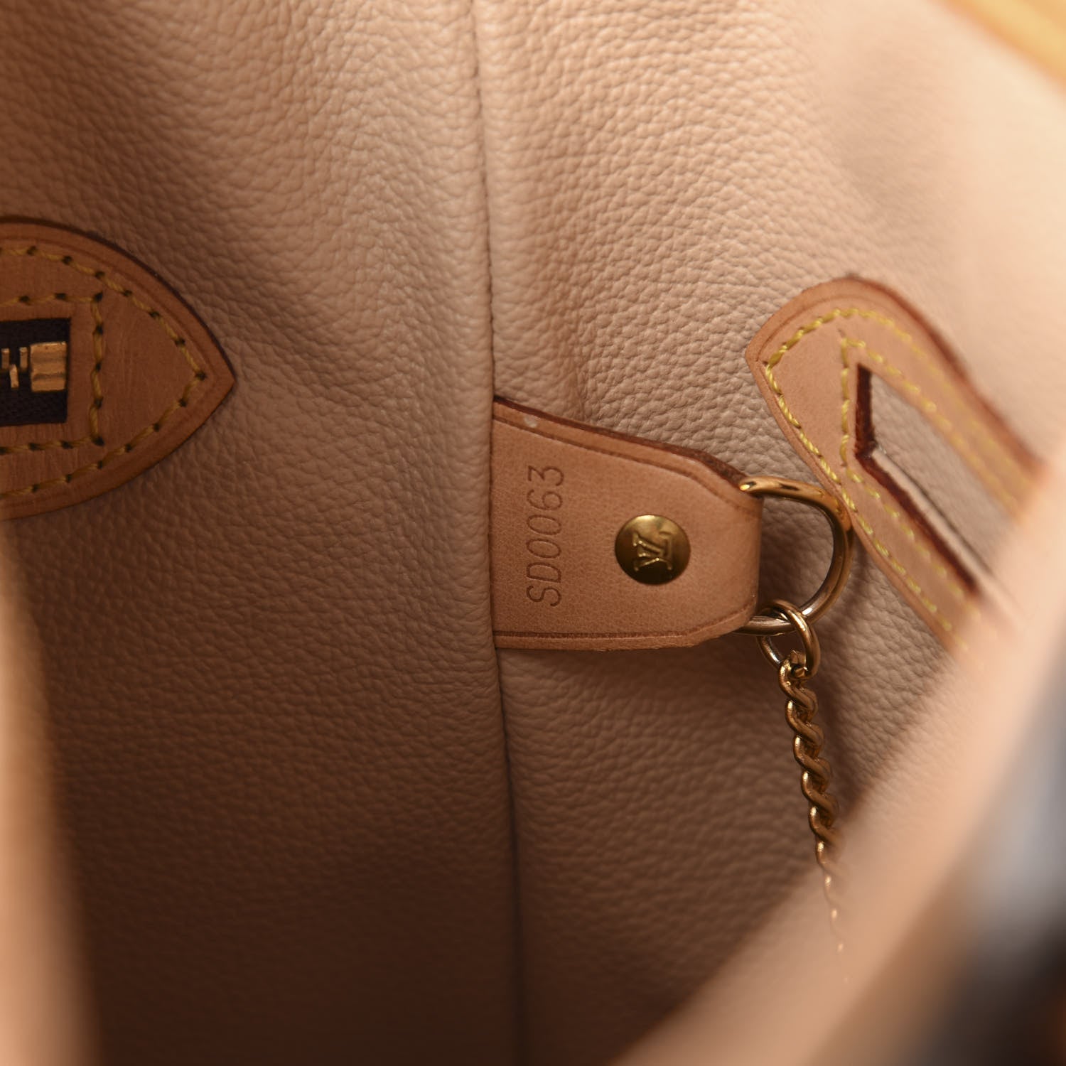 Louis Vuitton Monogram Petit Bucket 23 9 of 10
