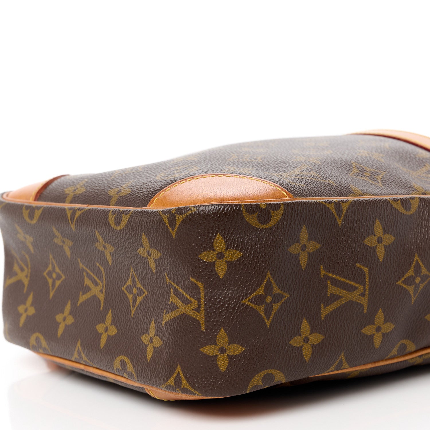 Louis Vuitton Monogram Danube 28 10 of 12