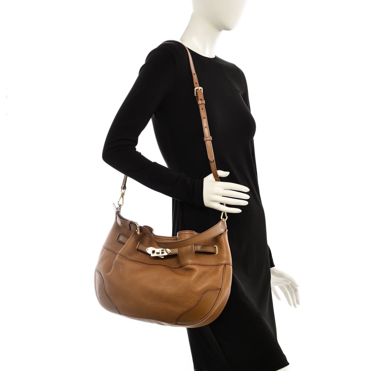 Grainy Calfskin Willenmore Hobo Camel