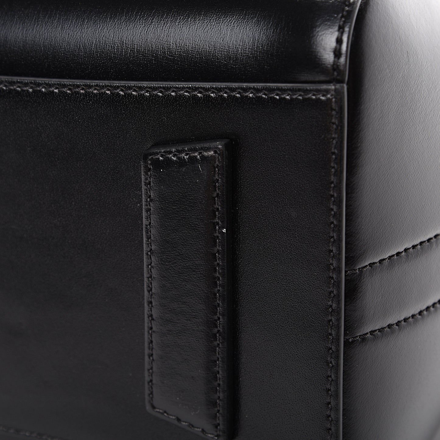 Shiny Lord Calfskin Small Antigona Black