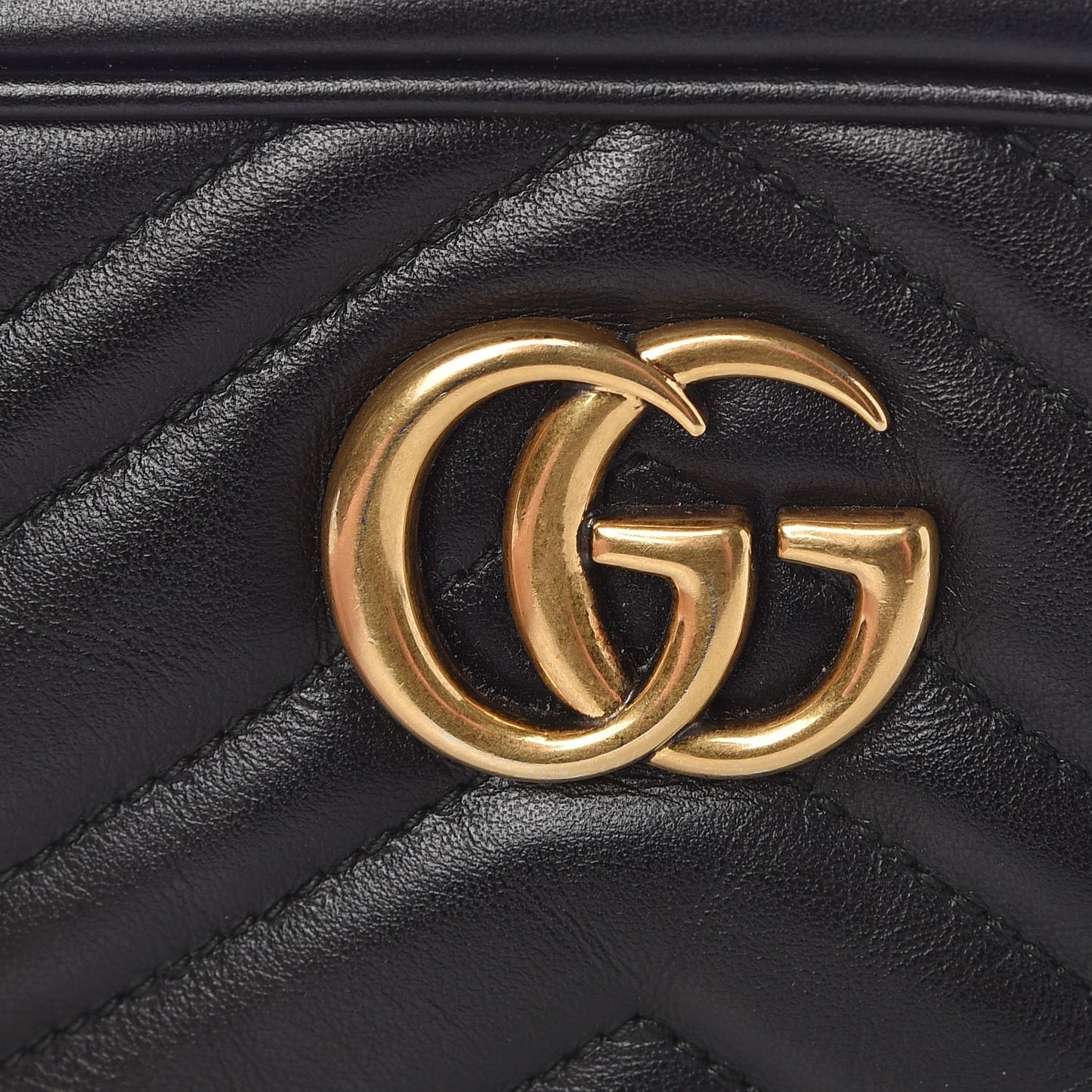 Calfskin Matelasse Mini GG Marmont Chain Shoulder Bag Black