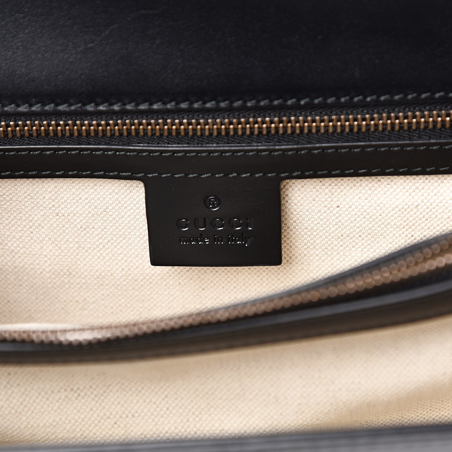 Knight Calfskin Malaga Kid Heart Medium GG Marmont Chain Handle Bag Black Hibiscus Red Multicolor