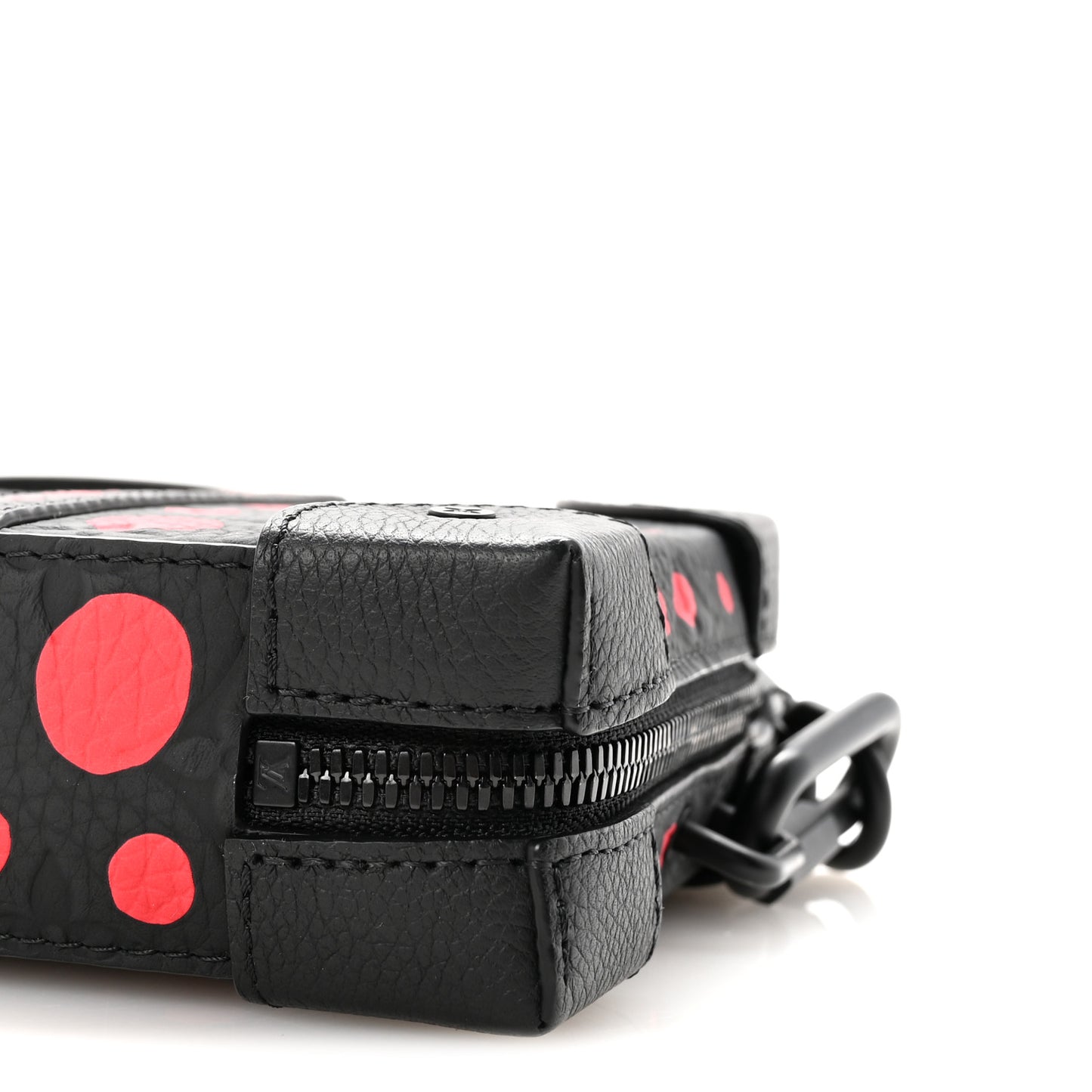 LV X YK Taurillon Monogram Soft Trunk Wallet Black Red