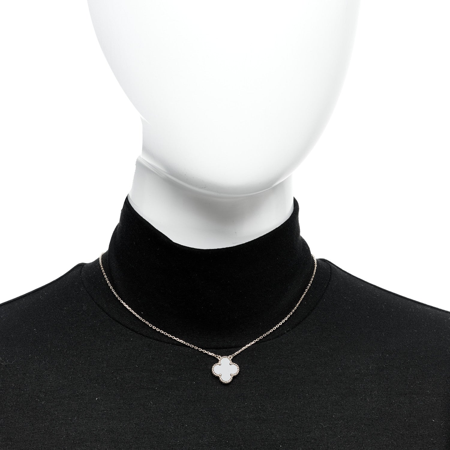 Van Cleef & Arpels 18K Yellow Gold Black Onyx Vintage Alhambra Pendant Necklace 2 of 5