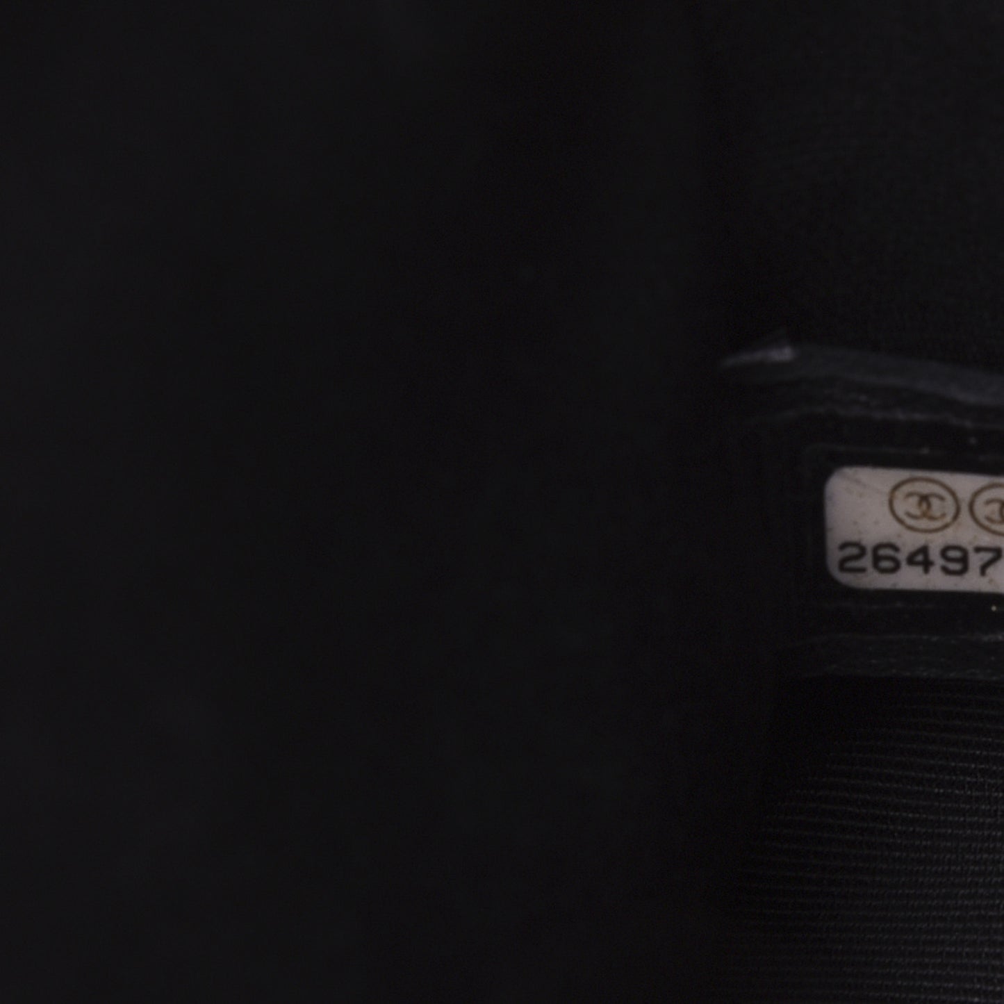 Caviar Quilted Medium Boy Flap Black