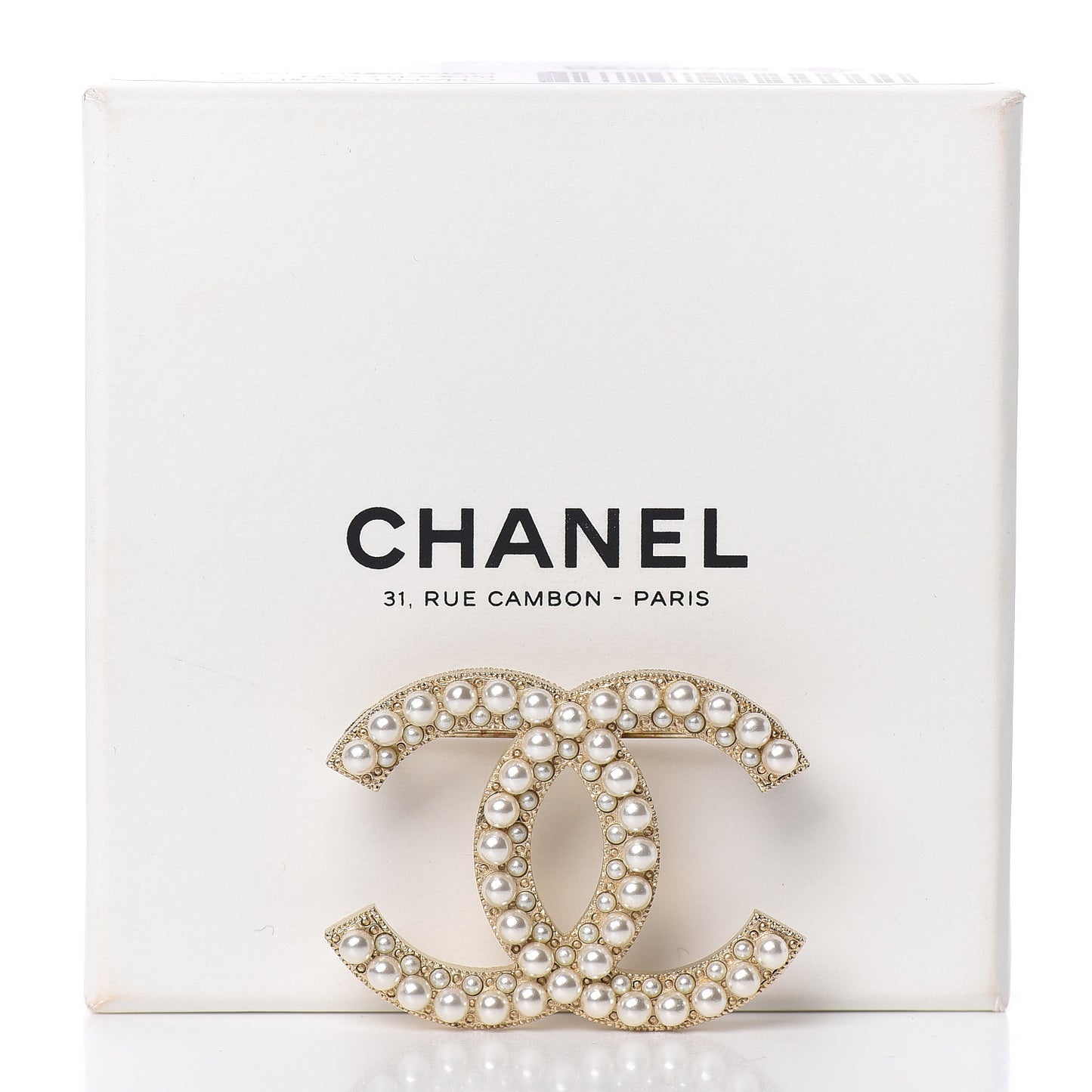 Pearl CC Brooch Gold