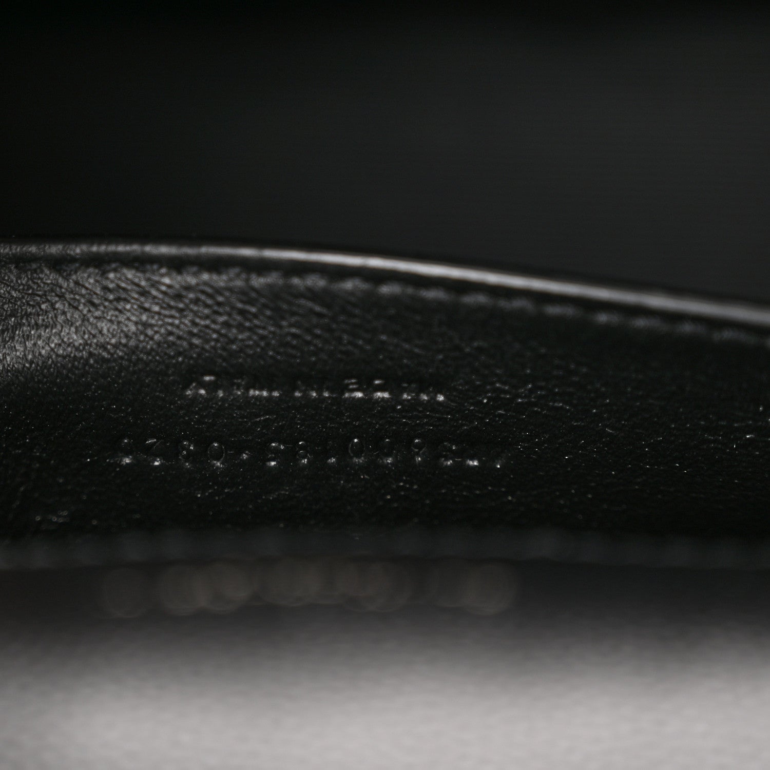 Saint Laurent Grain De Poudre Textured Mixed Matelasse Triquilt Medium Monogram Monochrome Satchel Black 7 of 11