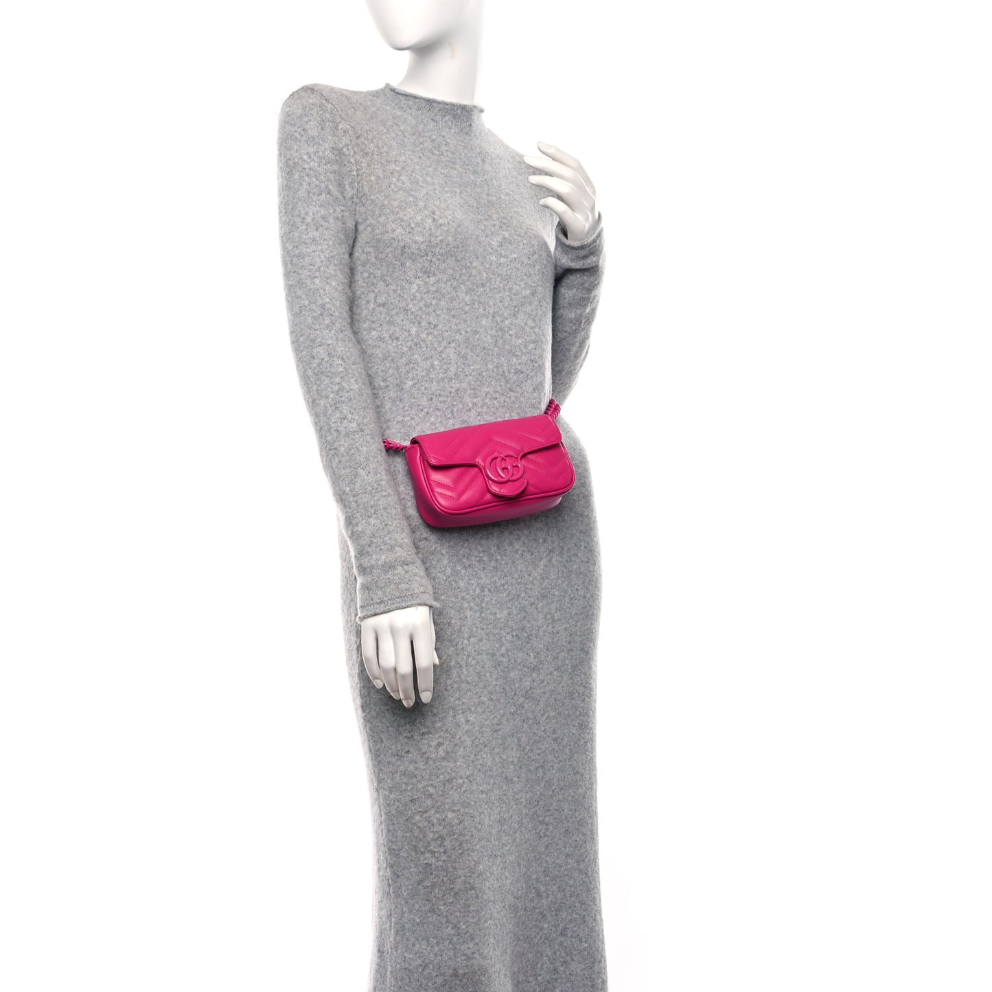 Calfskin Matelasse Monochrome GG Marmont Chain Belt Bag Classic Fuxia